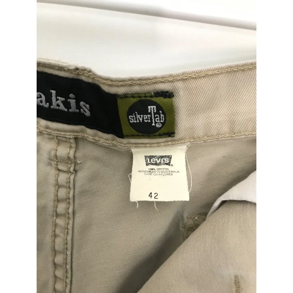 Vintage Levi's Silver Tab Cargo Shorts Men's 42 Khaki Y2K Grunge 90's Skater